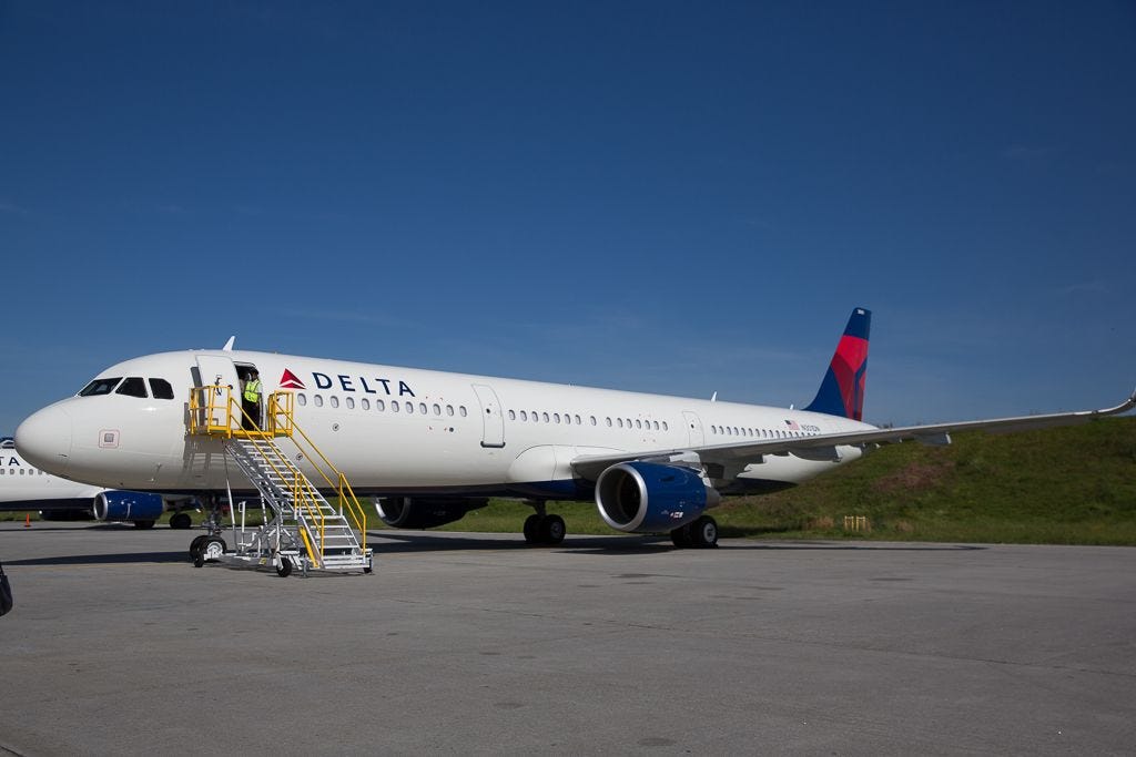 delta airlines lost item on plane